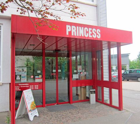Eingangsbereich bei princess Kinderwagen in Metzingen